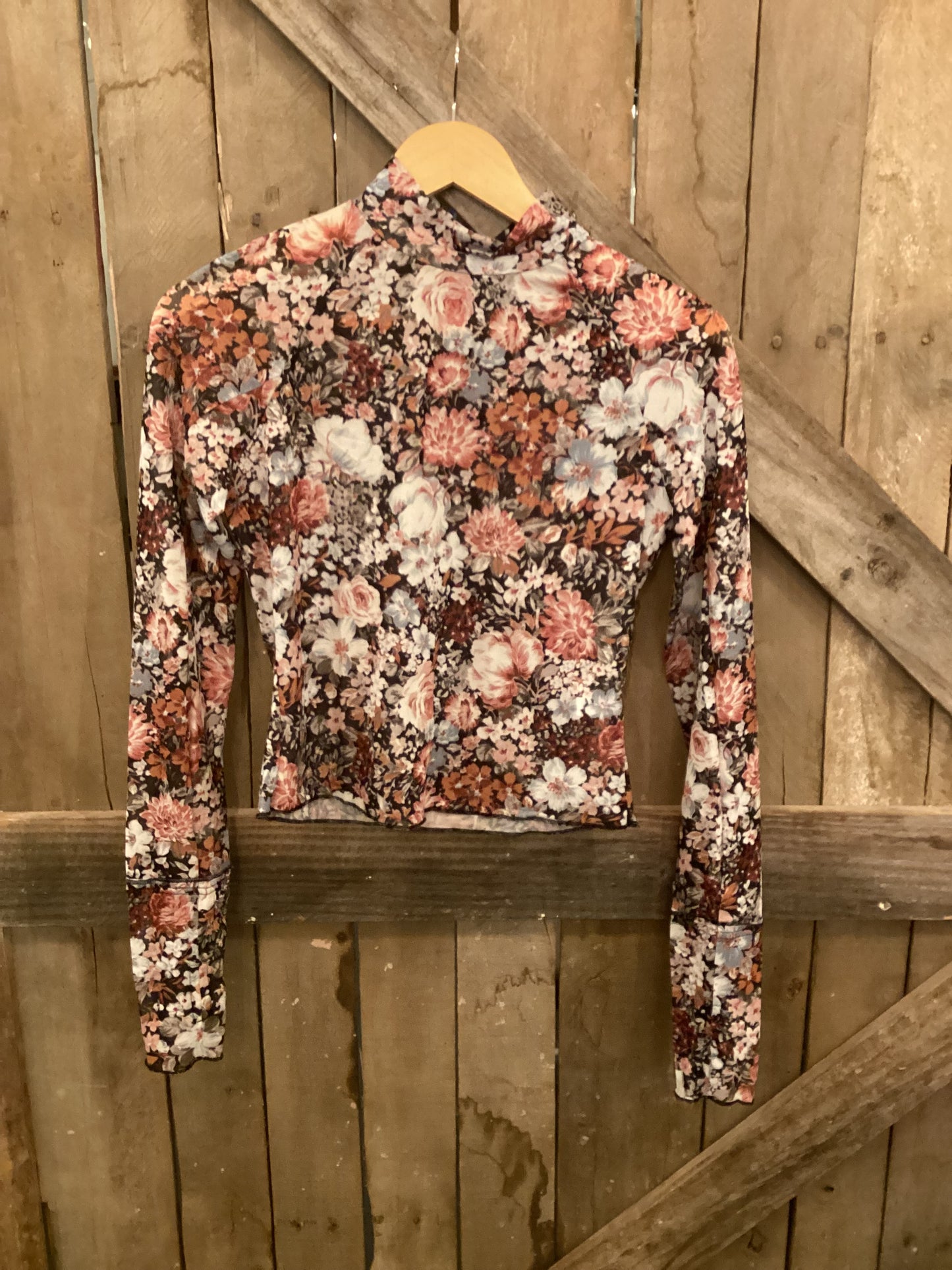 Mesh floral long sleeve