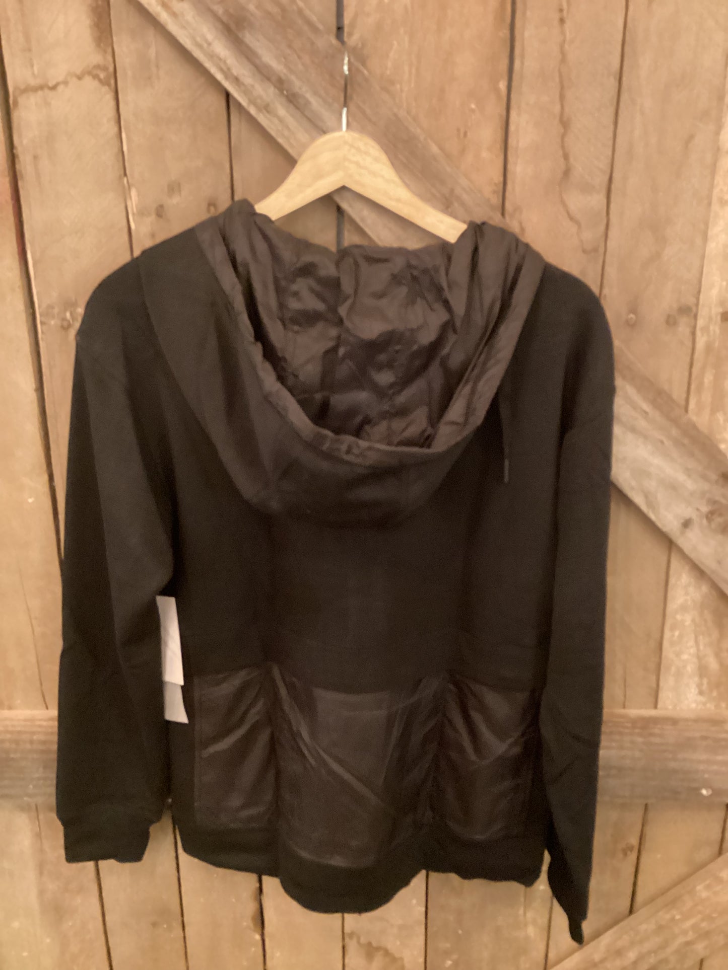 Mix up athleisure jacket